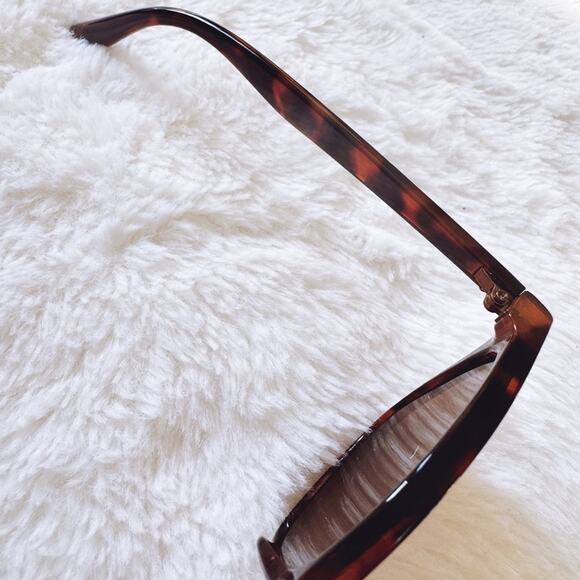 Milo Tortoise Brown Oversized Oval Horn Rims Sunglasses - Picture 5 of 11